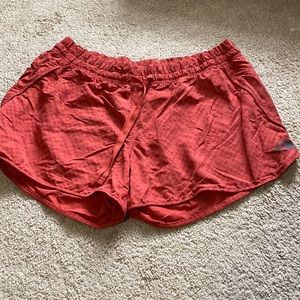 north face shorts size large